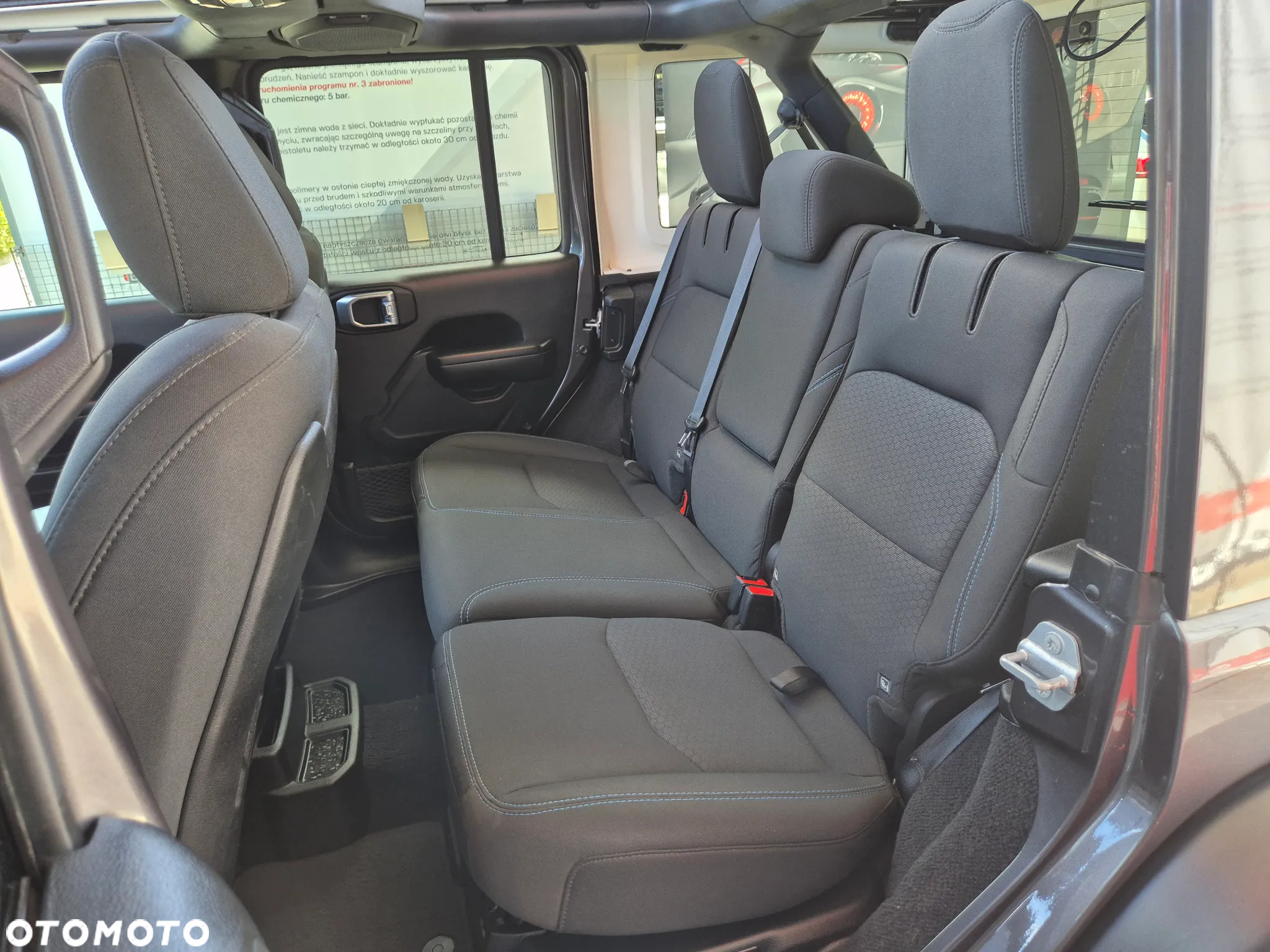Jeep Wrangler Unlimited 2.0 4xe Plug-In Hybrid Softtop Rubicon - 26