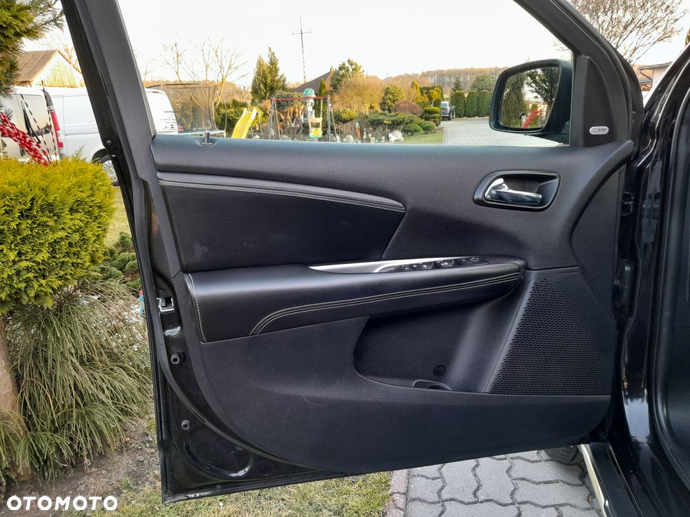 Fiat Freemont 2.0 Multijet 16V DPF Automatik Allrad Cross - 24