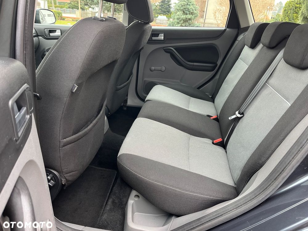 Ford Focus 1.6 TDCi cDPF Silver X - 12