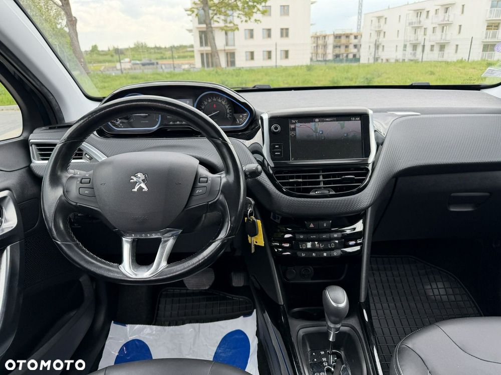 Peugeot 2008 PureTech 110 Stop&Start EAT6 Allure - 20