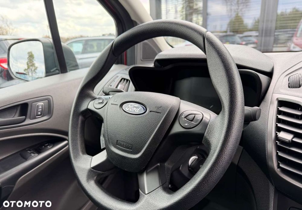 Ford Transit Connect - 13
