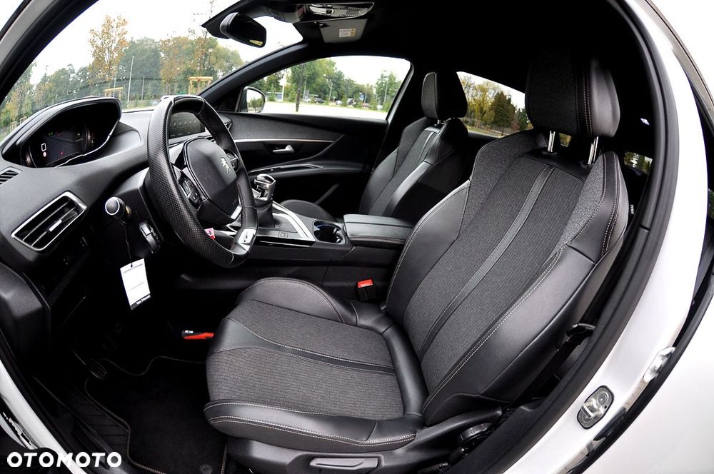 Peugeot 3008 - 19