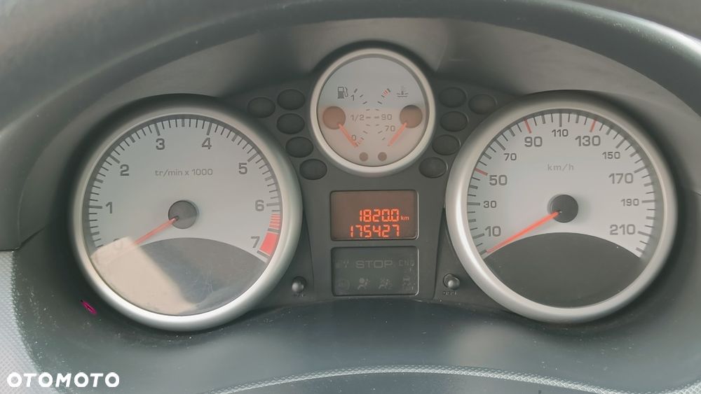 Peugeot 206 plus - 7