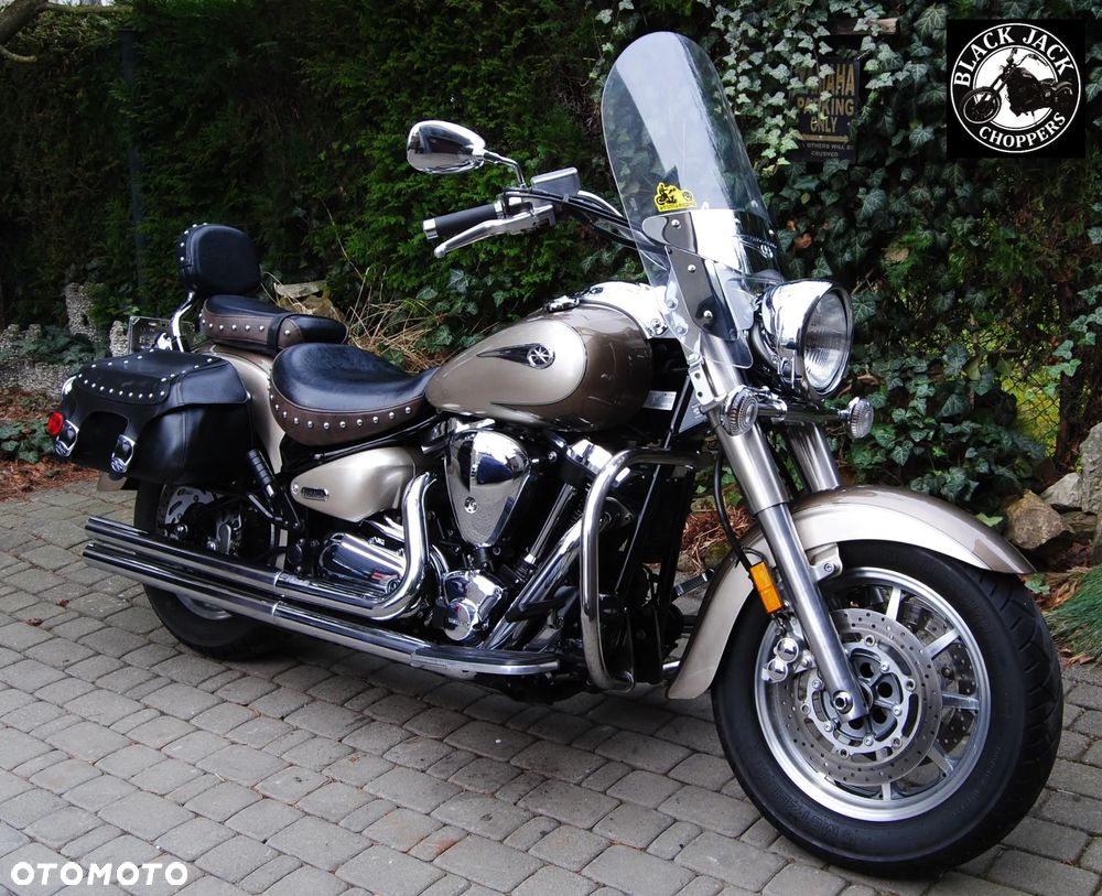 Yamaha Road Star - 1