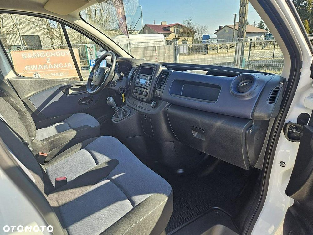 Opel Vivaro - 13