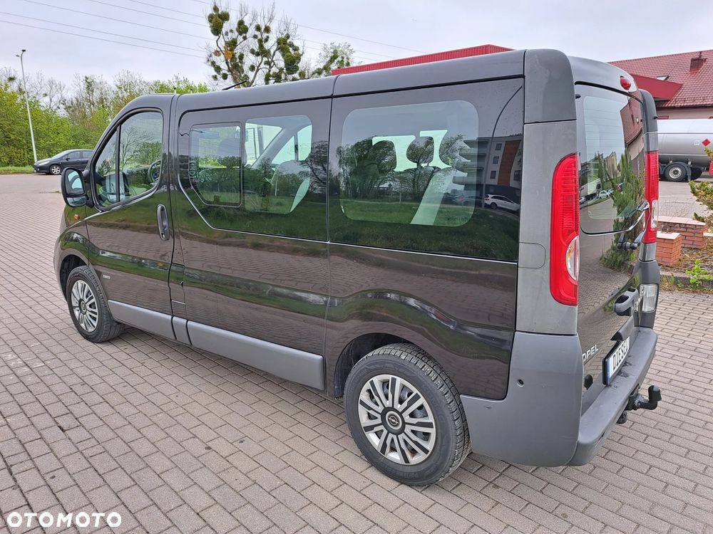 Opel Vivaro - 7
