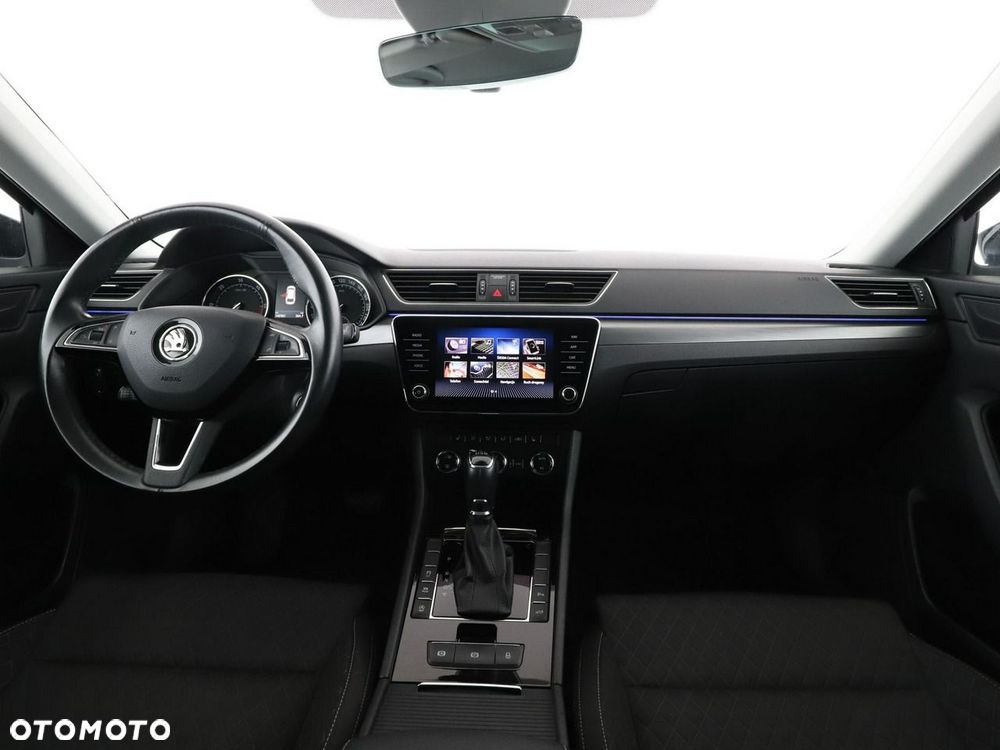 Skoda Superb 2.0 TDI SCR Style DSG - 16