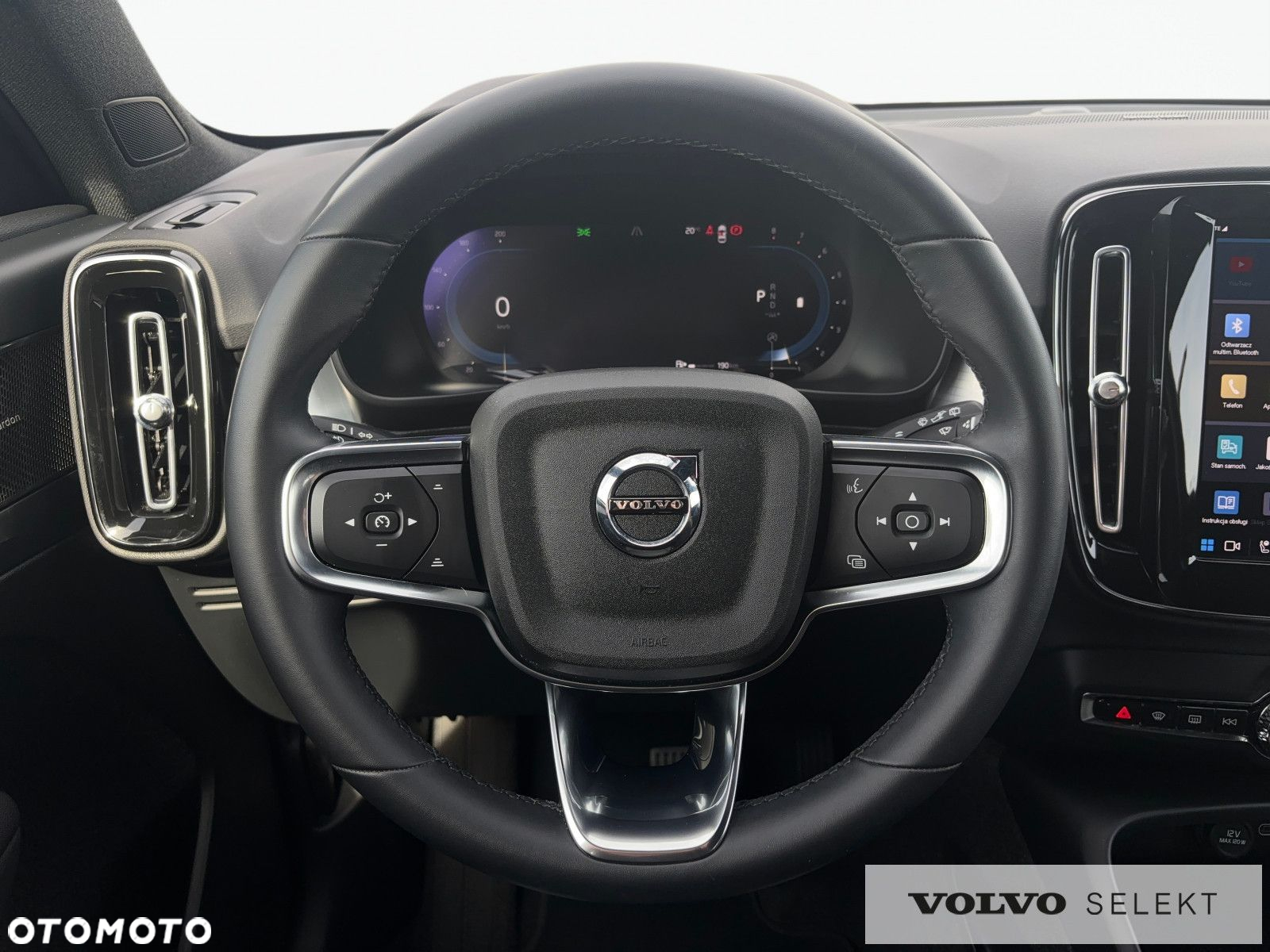 Volvo XC 40 - 28