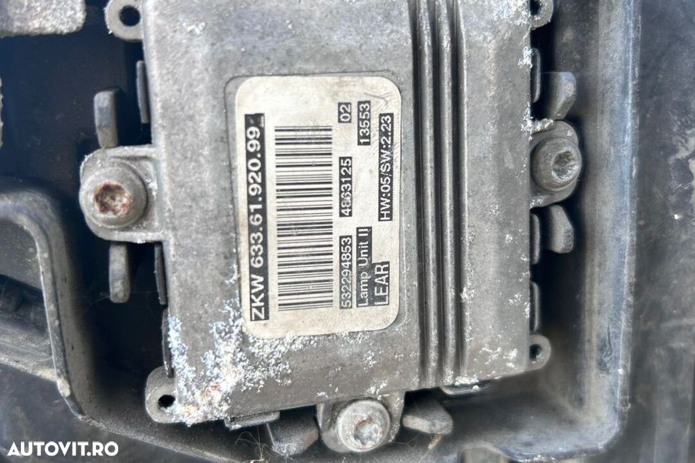 FAR STANGA XENON ADAPTIV VOLVO S80 - AN 2012 - 6