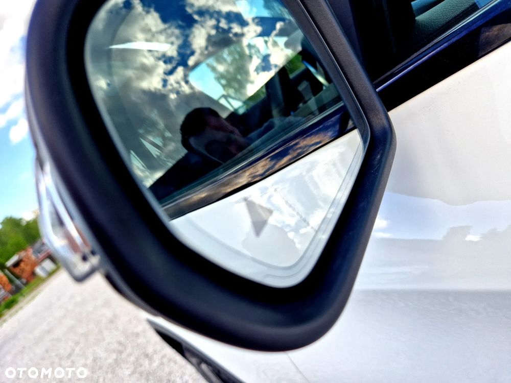Mercedes-Benz GLC 300 de 4Matic 9G-TRONIC AMG Line Plus - 22