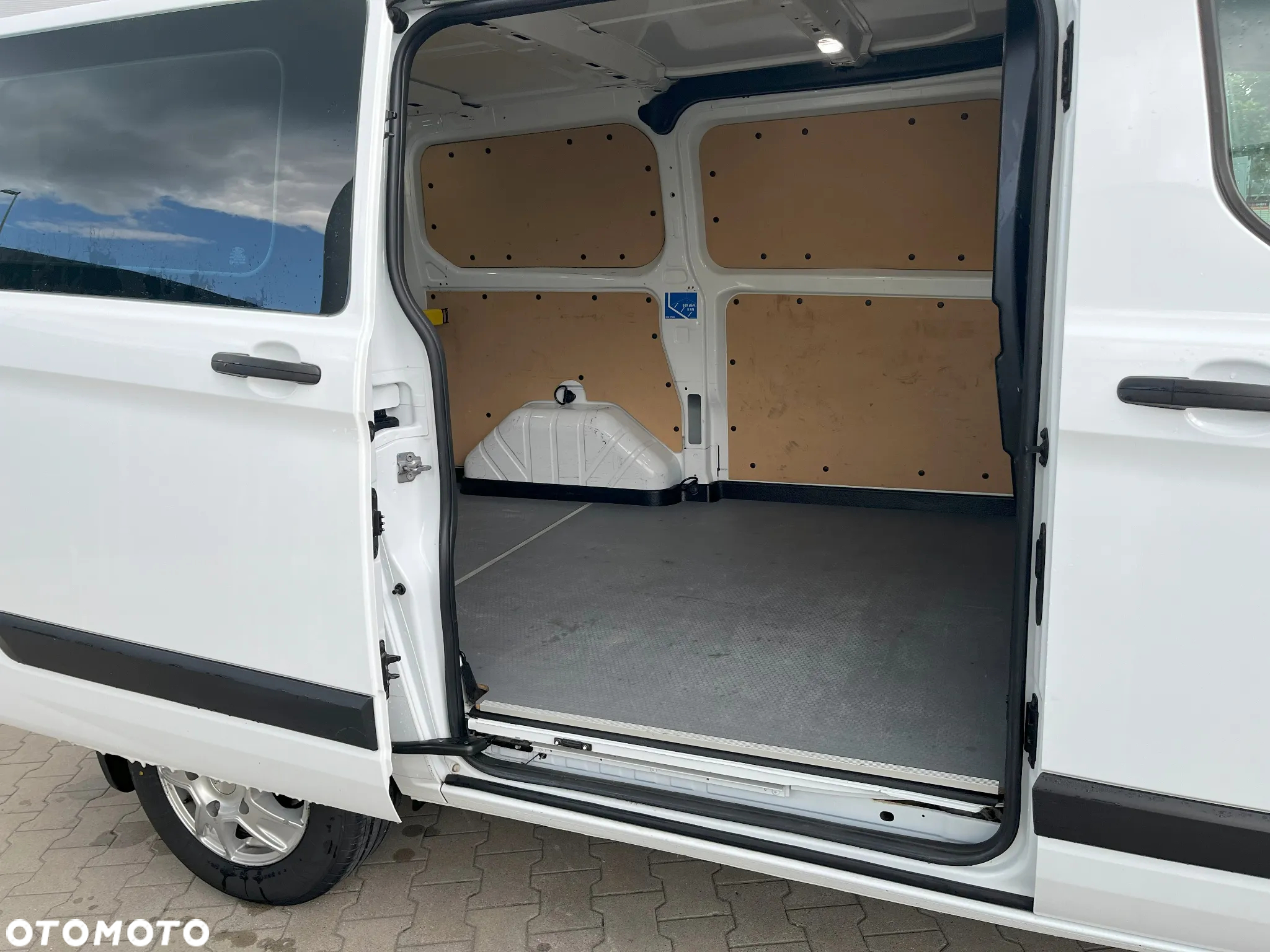 Ford Transit Custon - 9