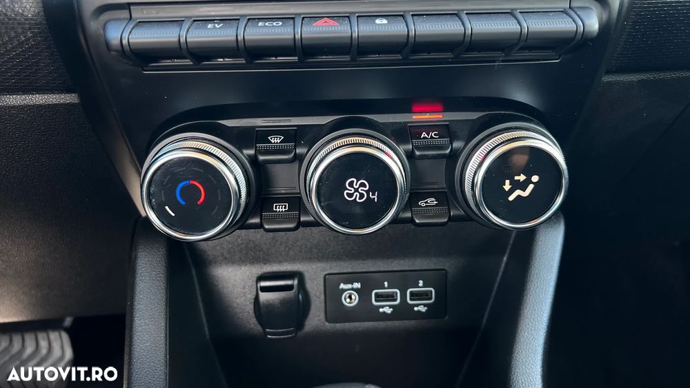 Renault Clio E-TECH 140 ZEN - 13