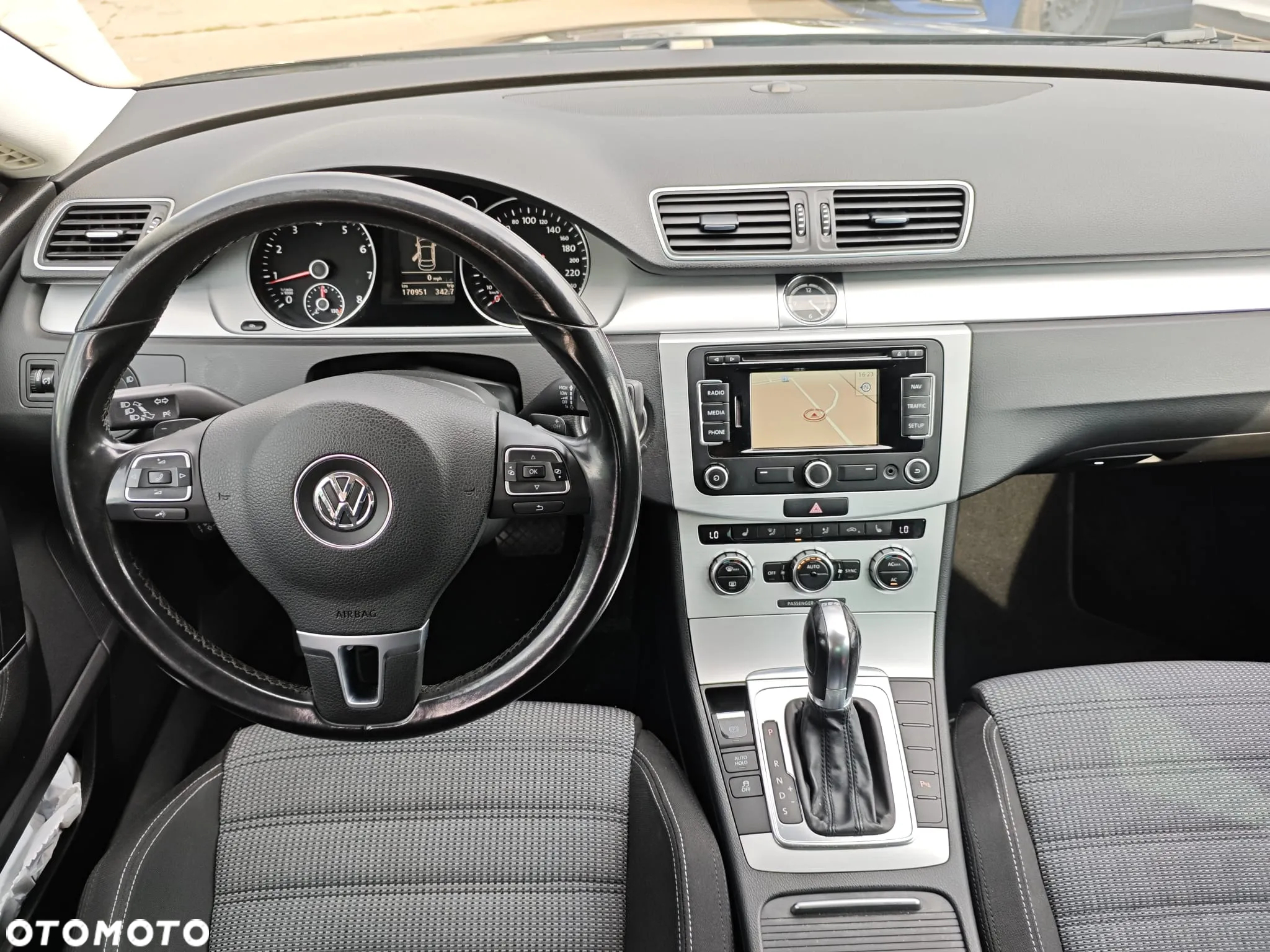 Volkswagen CC 1.8 TSI DSG - 6
