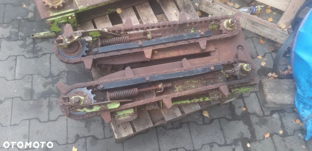 Przystawka do kukurydzy heder na ziarno Claas 8-75 Części Parts - 1