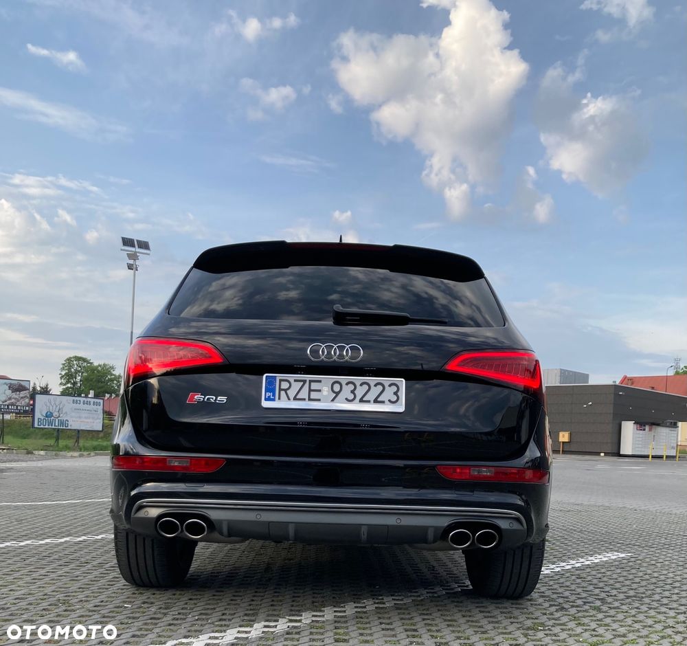 Audi SQ5 - 5