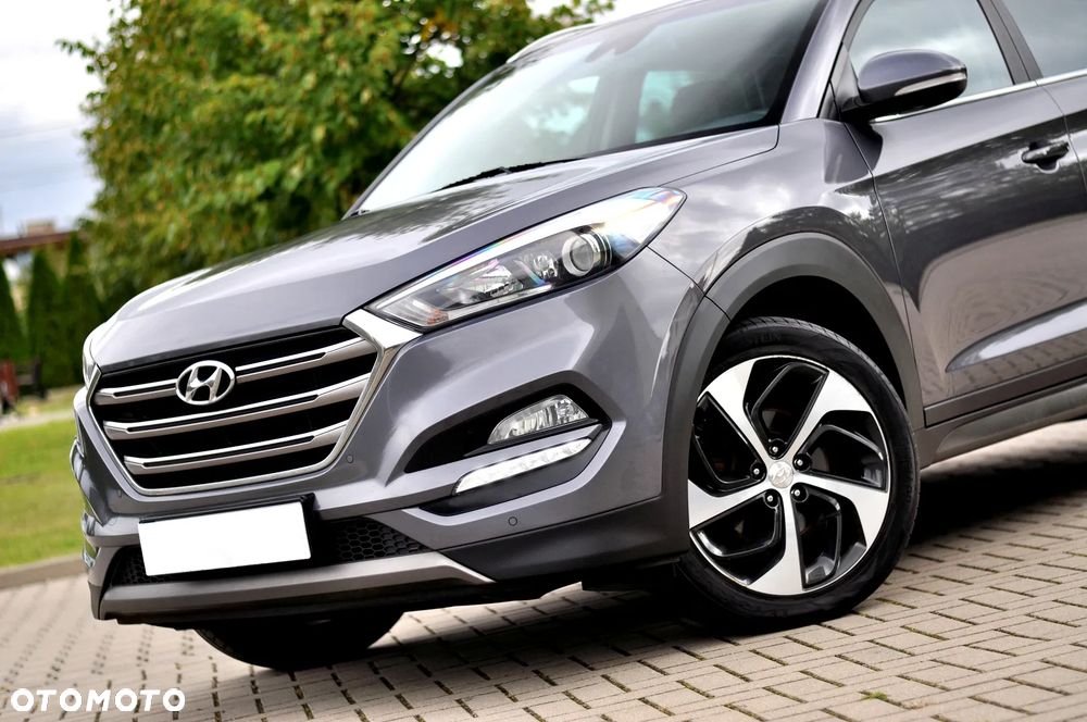 Hyundai Tucson 1.7 CRDI BlueDrive Style 2WD - 6