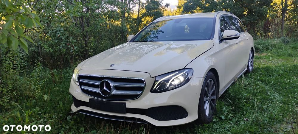 Mercedes-Benz Klasa E 200 d 9G-TRONIC - 1