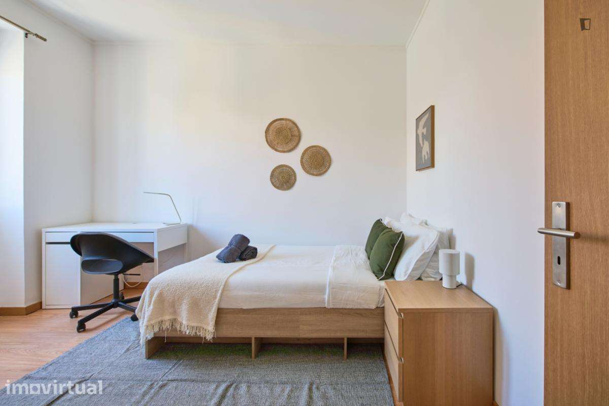 Quarto - localizado em Alameda Lisbon - Grande imagem: 3/46