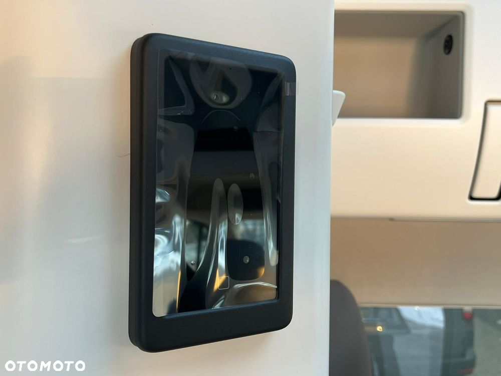 Volkswagen Grand California 600 - 24