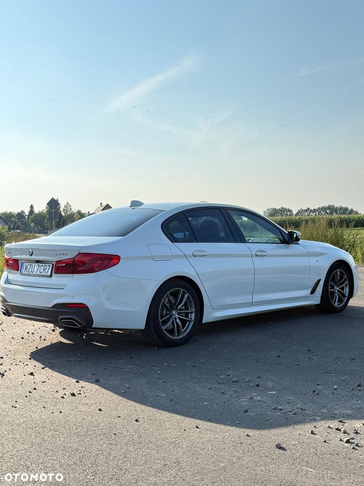 BMW Seria 5 520d Efficient Dynamics M Sport sport - 5