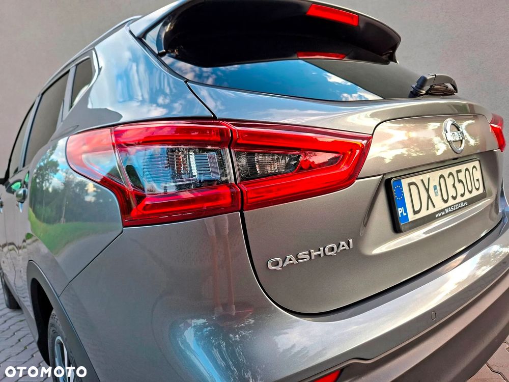 Nissan Qashqai 1.3 DIG-T N-Connecta - 14