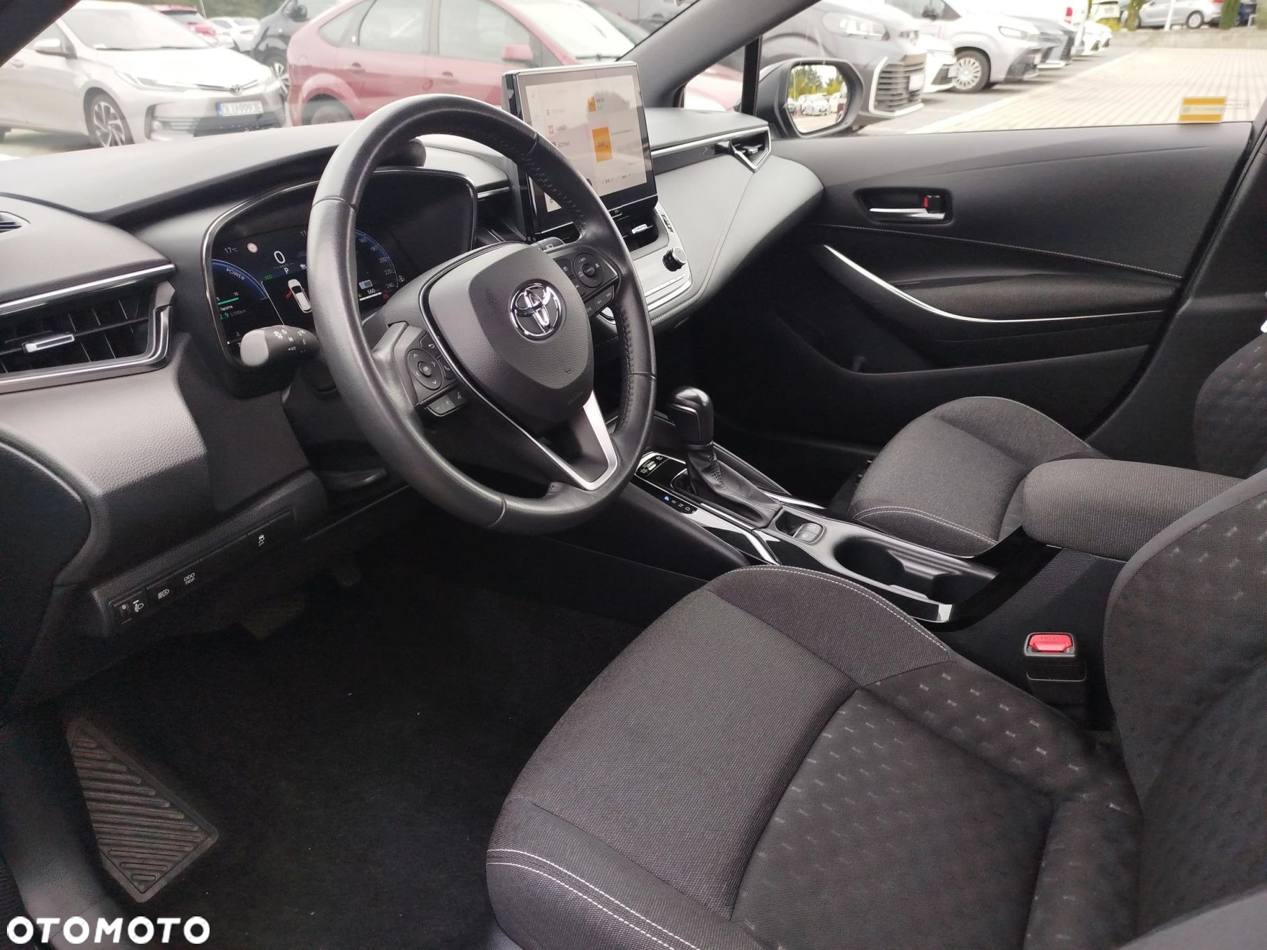 Toyota Corolla - 10