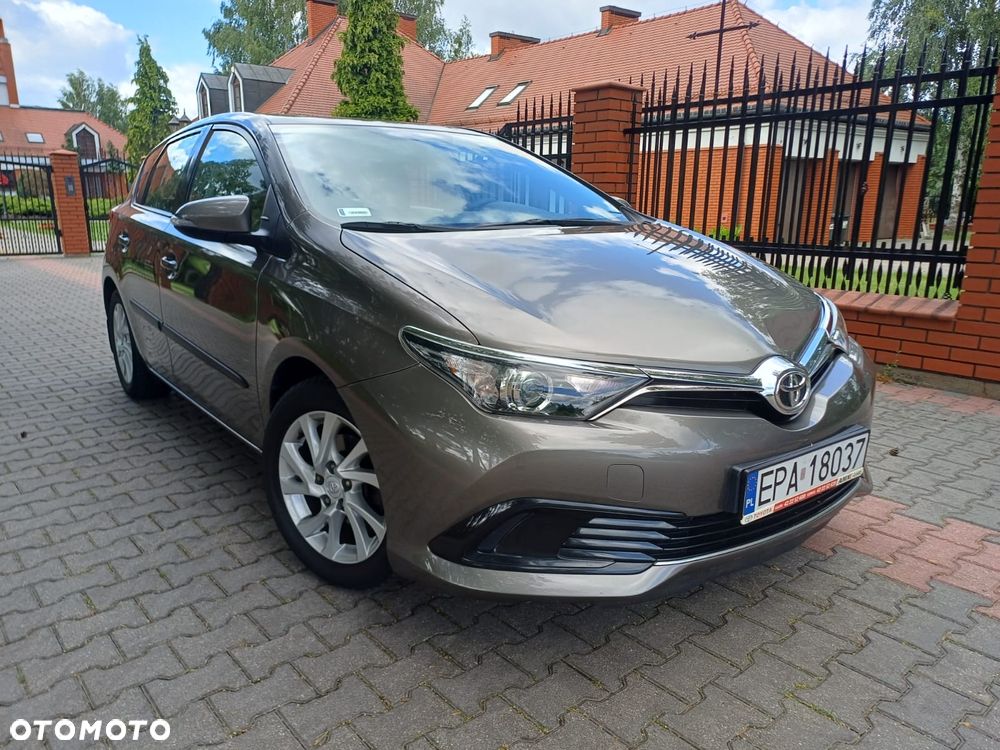 Toyota Auris 1.33 VVT-i Active - 2
