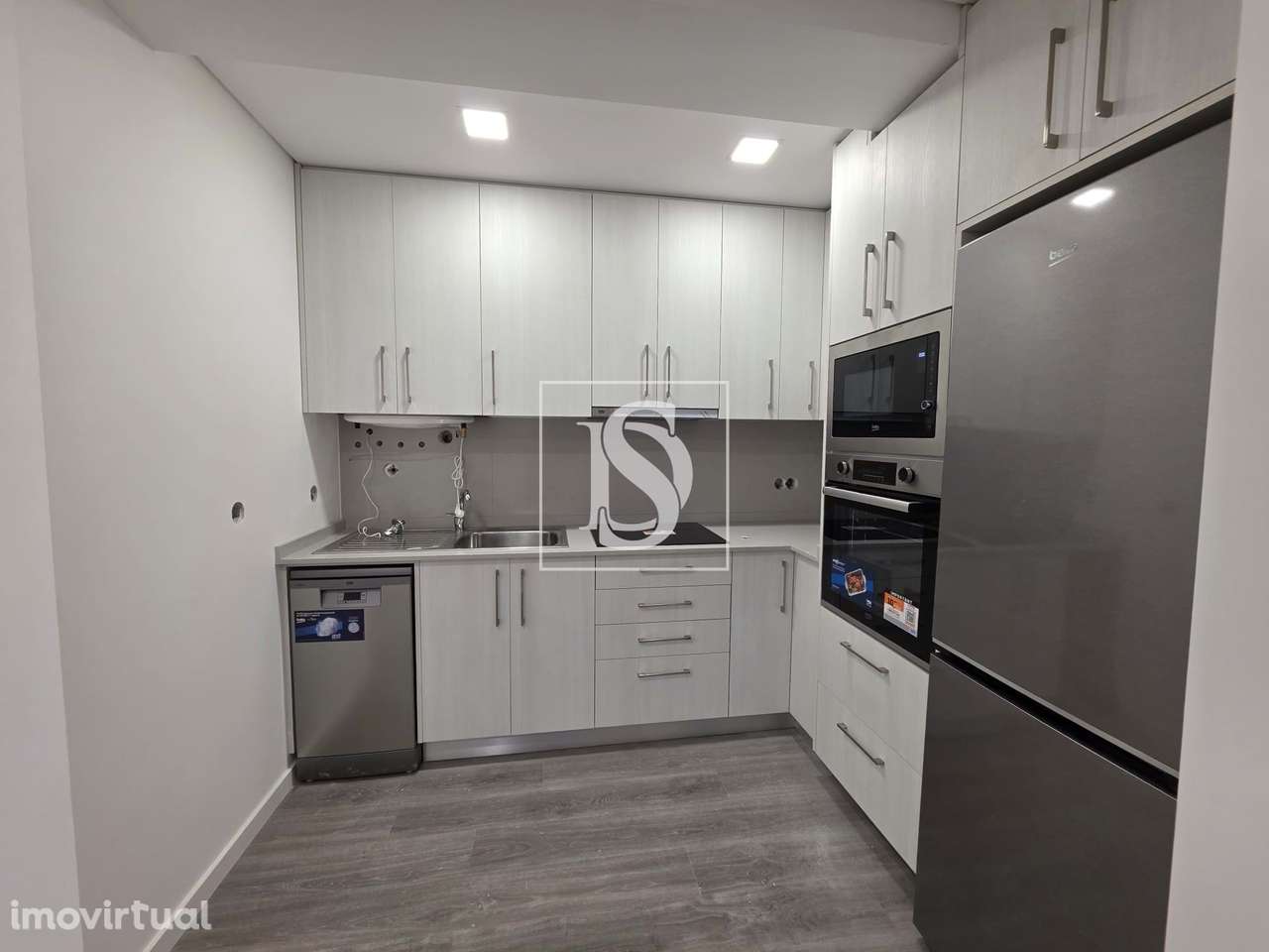 Apartamento T2 novo, no Botulho - Grande imagem: 5/15