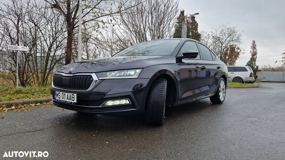 Skoda Octavia 2.0 TDI DSG 4X4 Style - 1