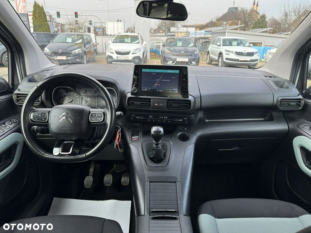 Citroën Berlingo Multispace PureTech 110 SHINE - 25