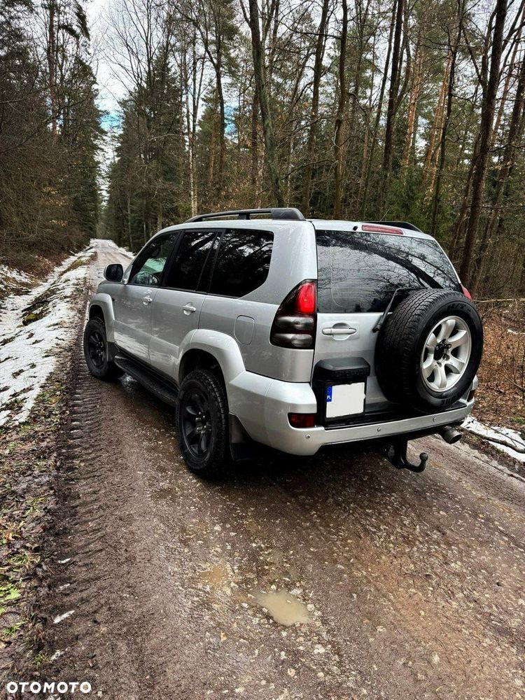 Toyota Land Cruiser LC 3.0 D-4D Prestige - 3