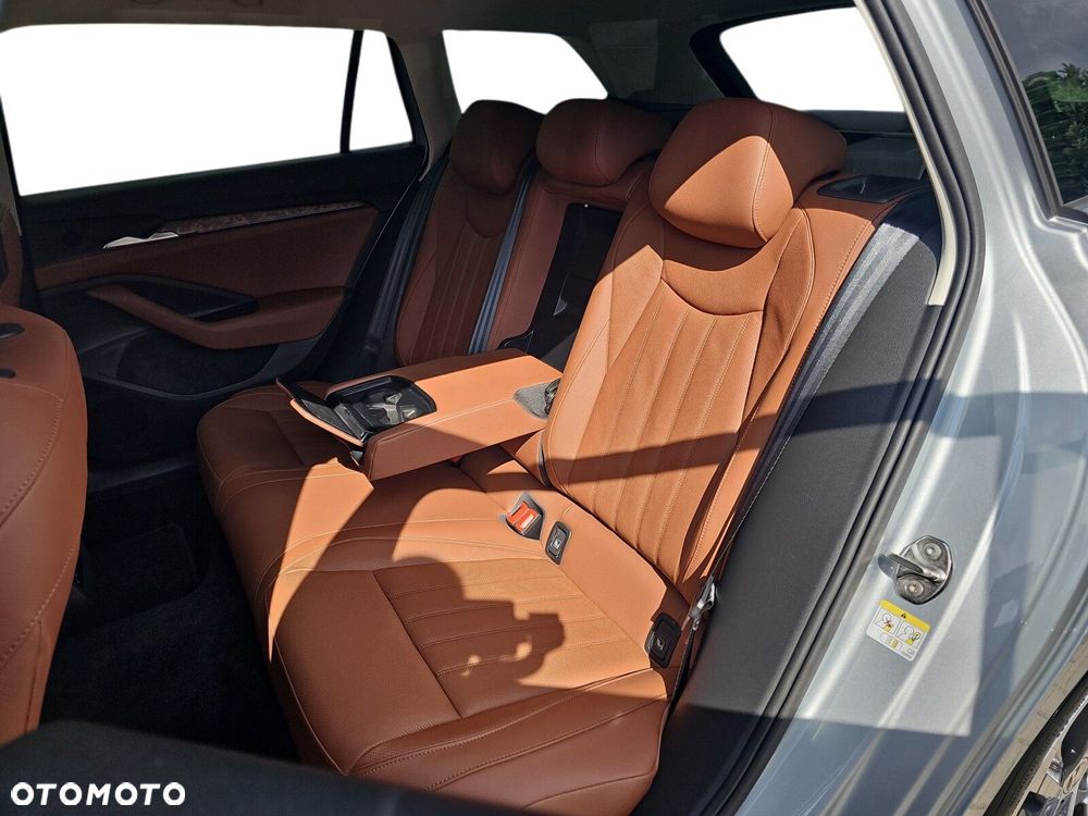 Skoda Superb 1.5 TSI L&K DSG - 11