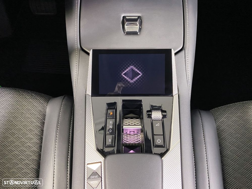 DS DS4 E-Tense Trocadero Cross EAT8 - 16