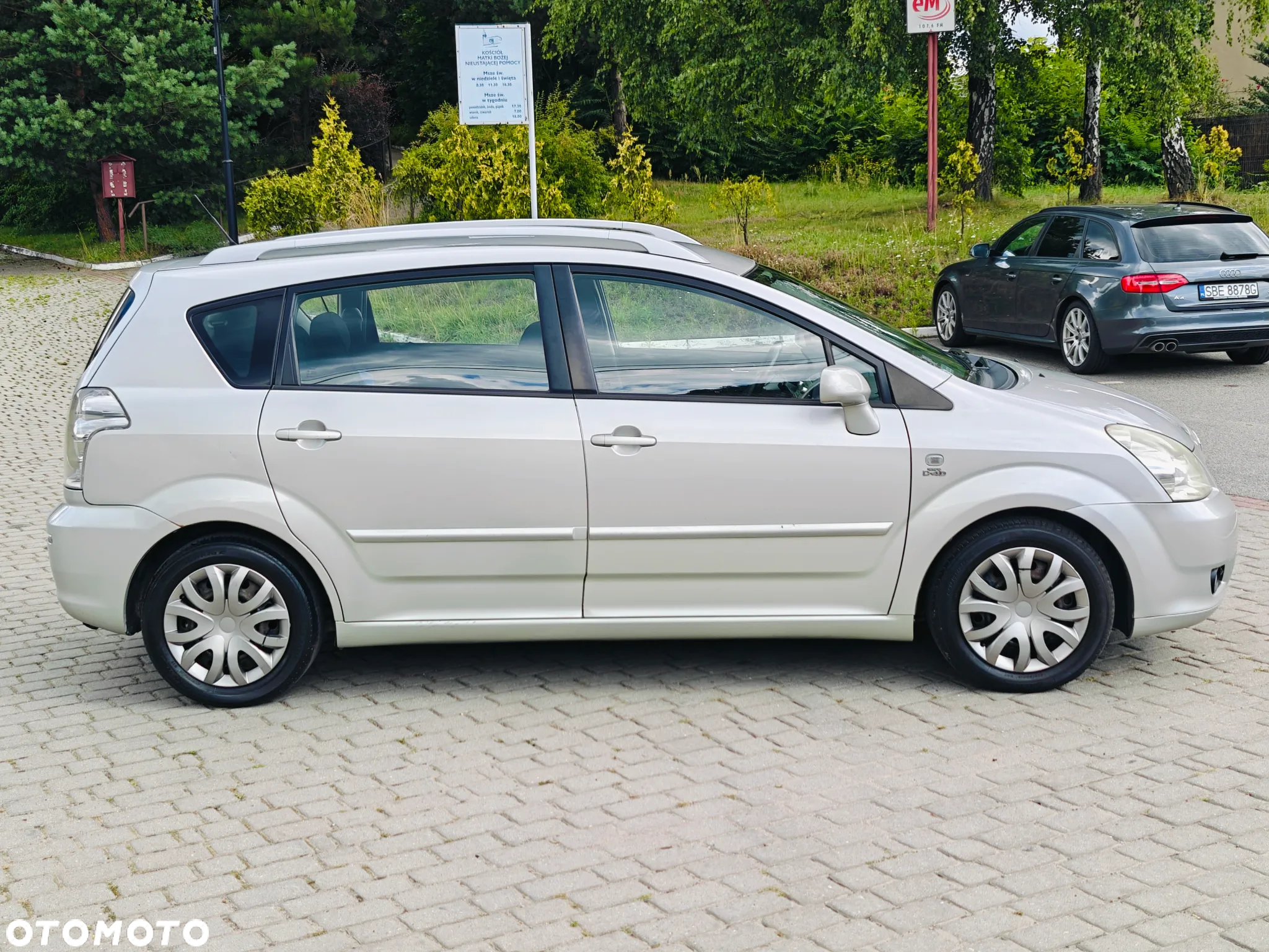 Toyota Corolla Verso 2.0 D-4D Sol - 13