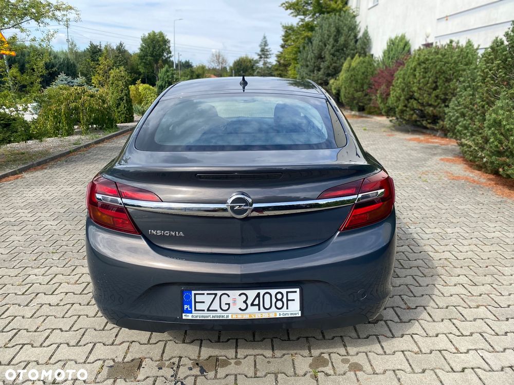 Opel Insignia 1.4 T Cosmo S&S - 9