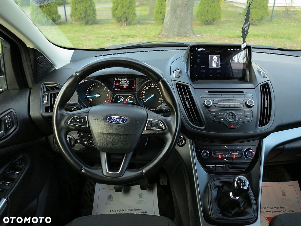 Ford Kuga 2.0 TDCi 4x4 Business Edition - 19
