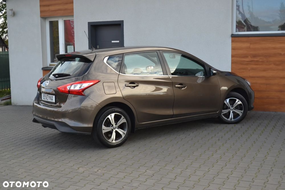 Nissan Pulsar 2015 photo 4