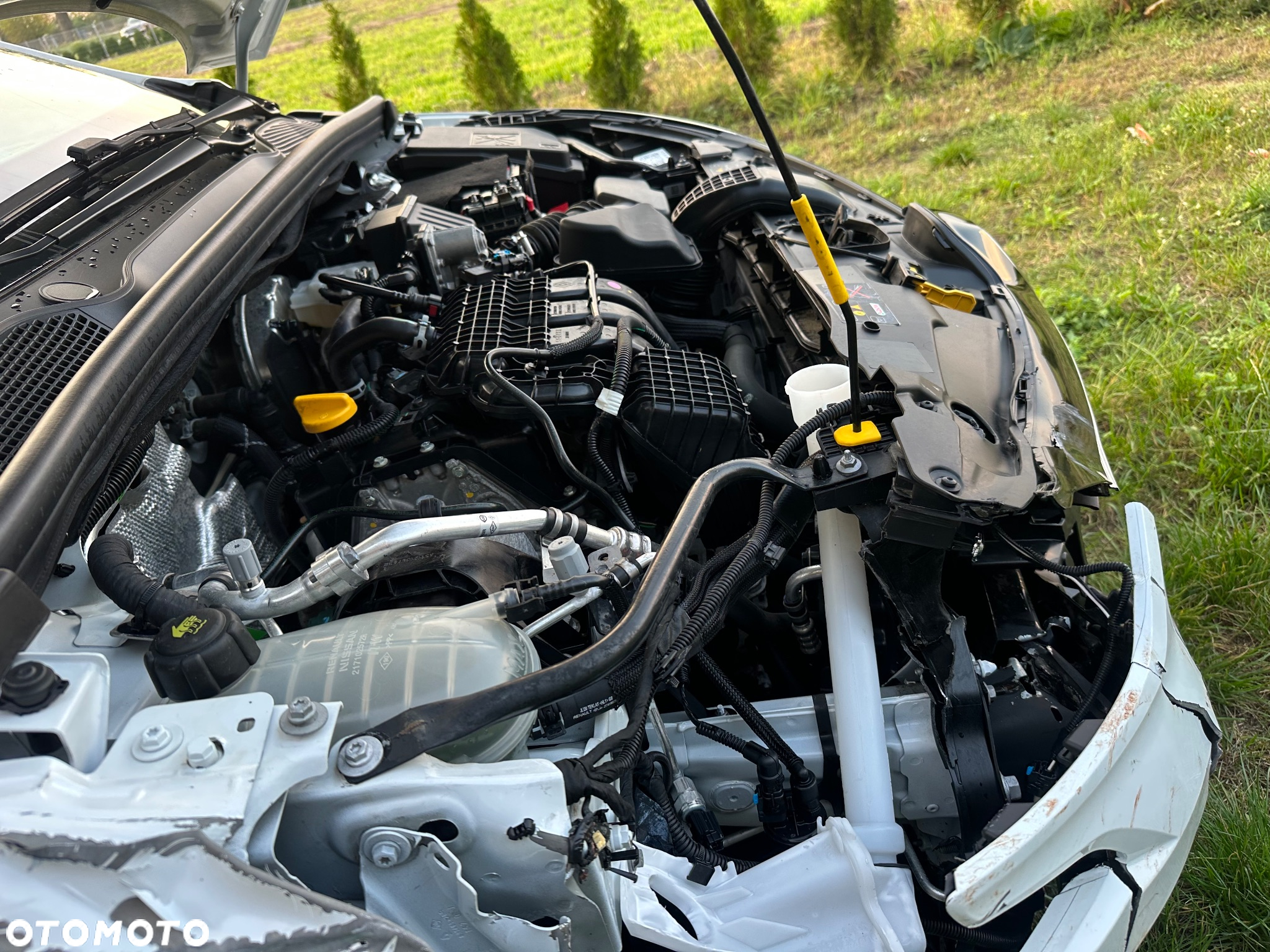 Renault Clio TCe 90 TECHNO - 24