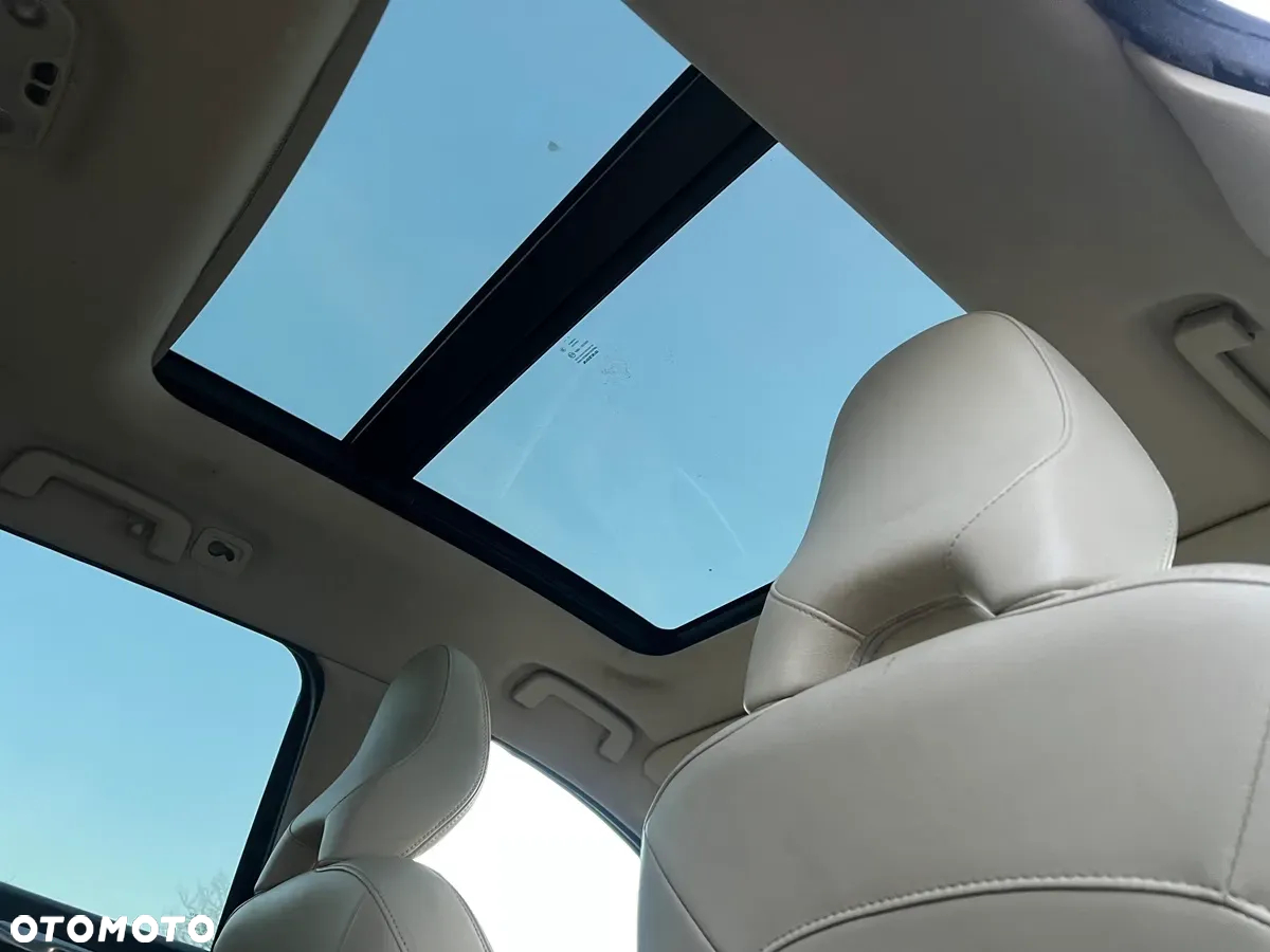 Volvo XC 60 - 28