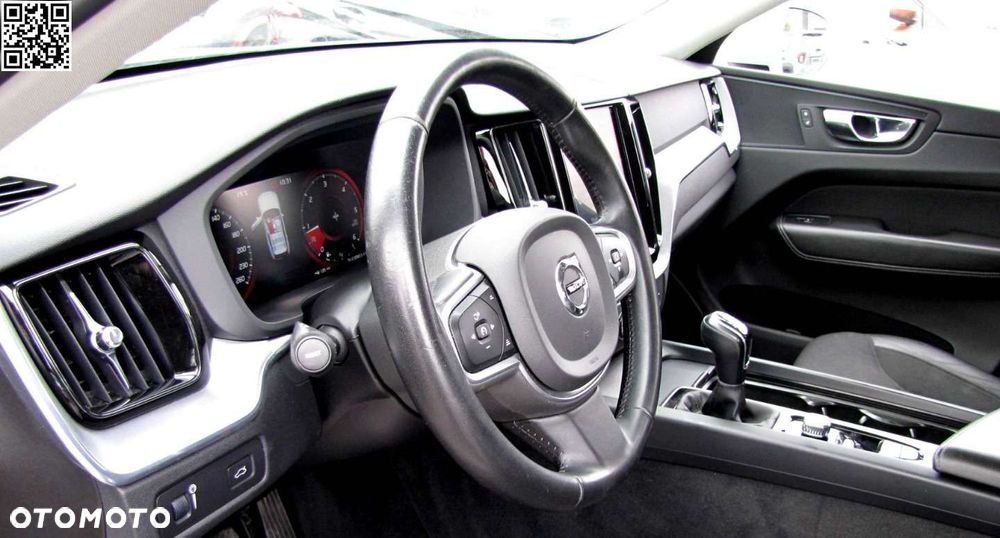 Volvo XC 60 D3 Momentum - 30