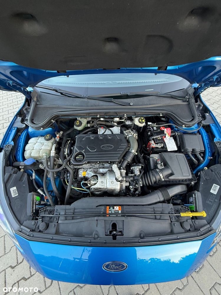Ford Focus Turnier 1.5 TDCi DPF Start-Stopp-System ST-Line - 36