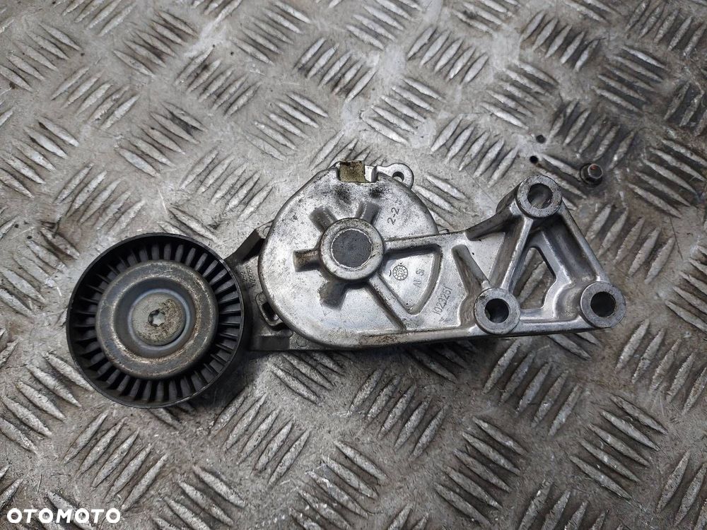 NAPINACZ PASKA OSPRZĘTU VOLKSWAGEN GOLF IV 1.9 TDI LITENS - 3