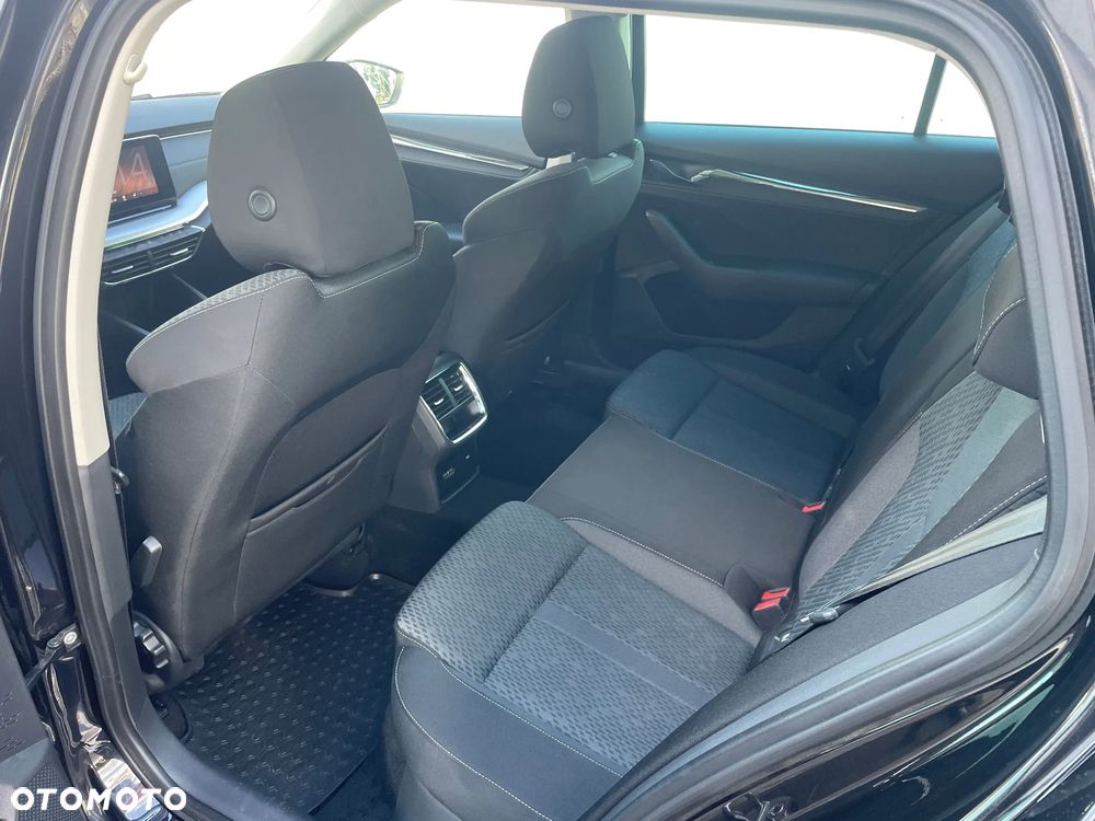 Skoda Octavia 2.0 TDI DSG Style - 13