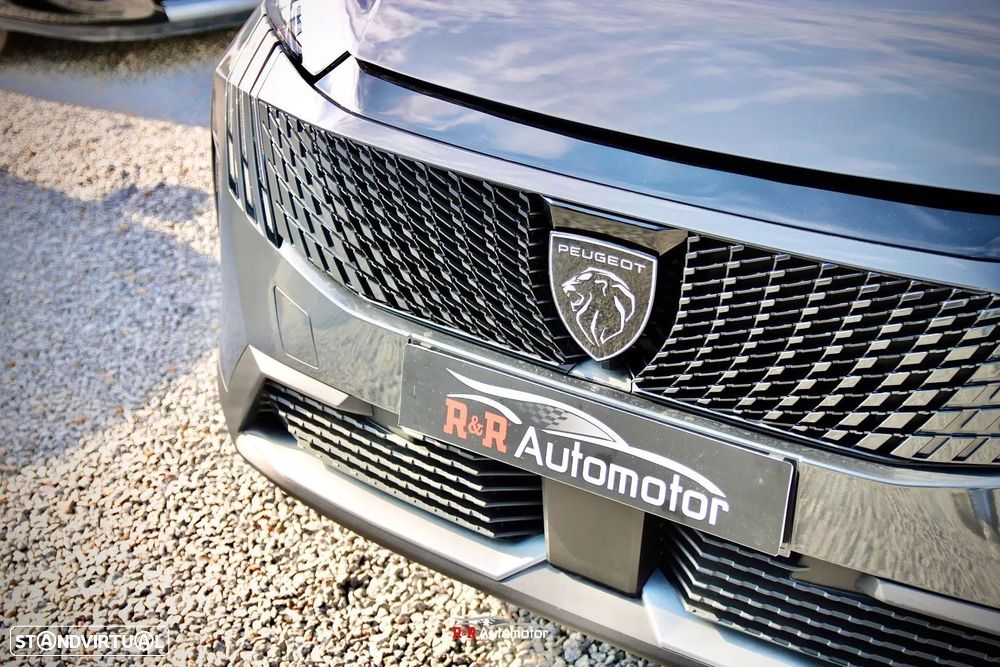 Peugeot 5008 1.2 Hybrid Allure e-DCS6 - 32