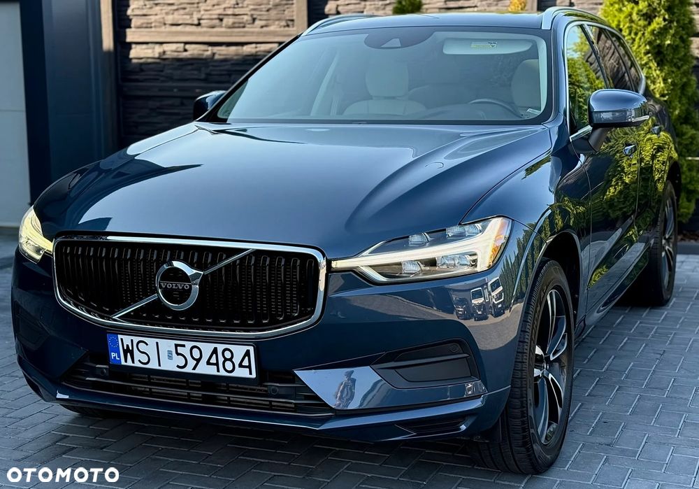 Volvo XC 60 B5 B Momentum - 9