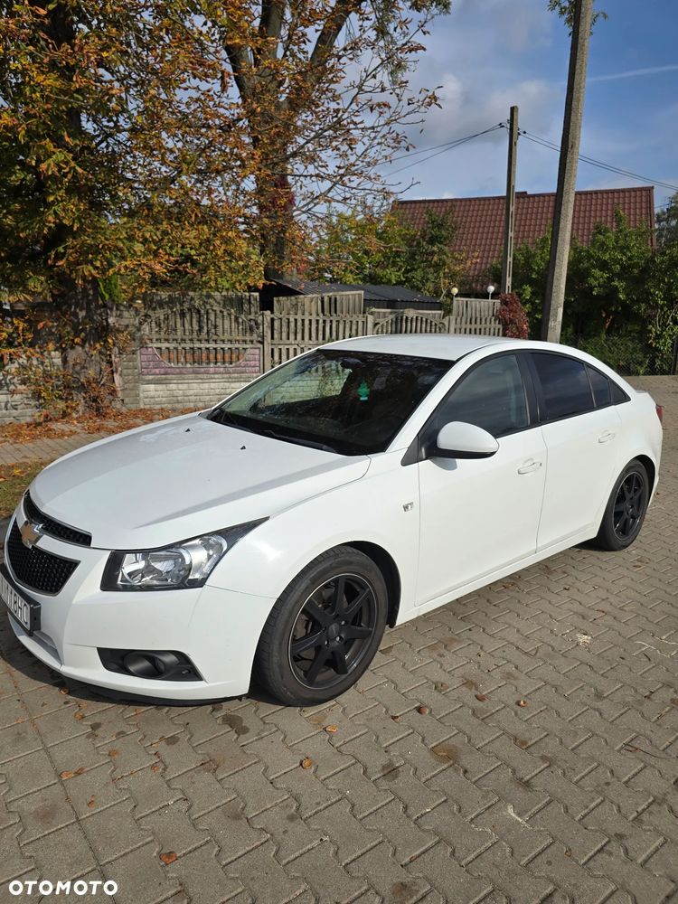 Chevrolet Cruze 1.7 D LT+ - 3