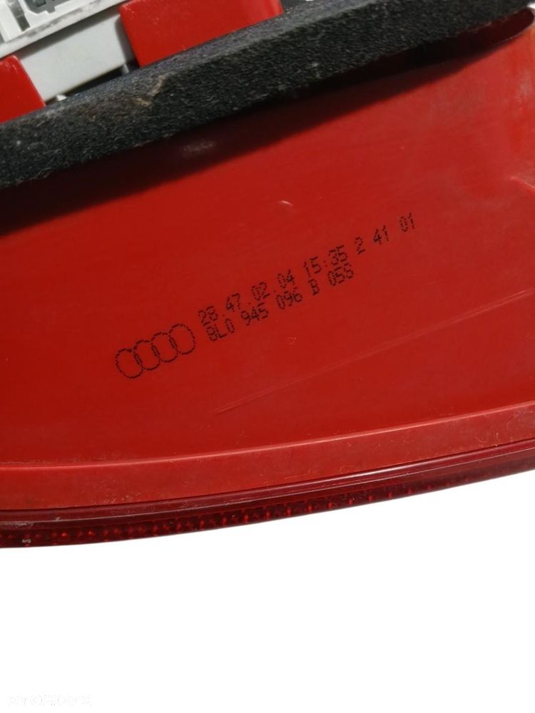 LAMPA PRAWA TYLNA TYŁ AUDI A3 8L 3D 8L0945096B A3 8L 3D - 3