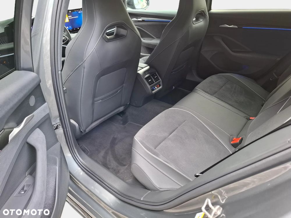 Skoda Superb 1.5 TSI Sportline DSG - 17