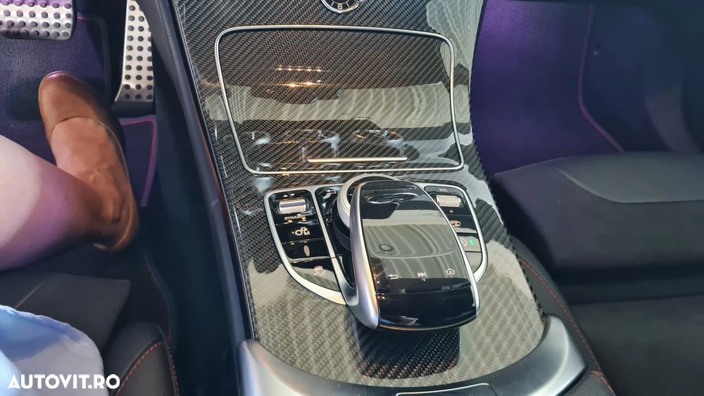Mercedes-Benz C 43 AMG - 16