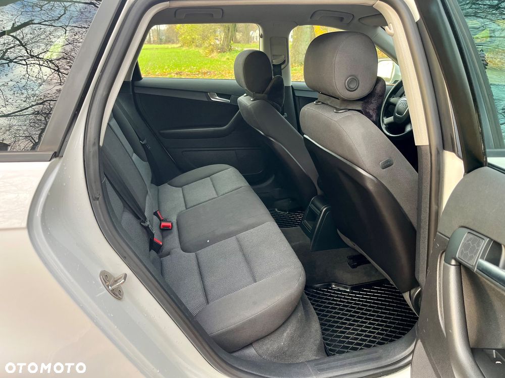 Audi A3 Sportback ver-1-6-tdi-sportback-clean-diesel-s-line-sportpaket - 11